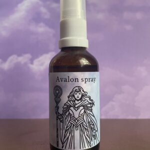 Avalon spray van etherische olie die helpt om te aarden en tegelijkertijd af te stemmen.